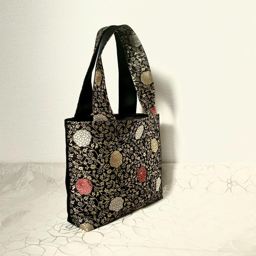 帯リメイクバック、ハンドメイドバック 素敵にリメイク 帯で作るバッグ | 本の情報 | ブティック社