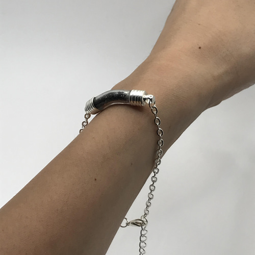 ★宇宙村様の隕石の粉+ペリドット★足元から守ってドラゴン様★お守りアンクレット★ ☆宇宙村様の隕石の粉+ペリドット☆足元から守ってドラゴン