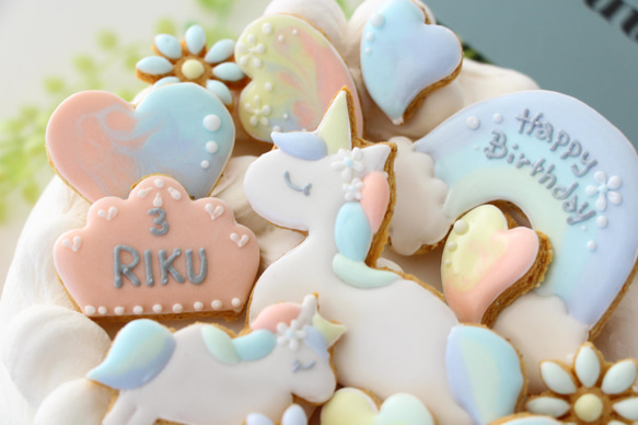 ユニコーン　【アイシングクッキー】　女の子向け　誕生日　カラフル　虹　オーダー　通販　人気　インスタ映え 3枚目の画像