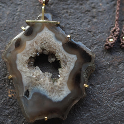 agate geode brass necklace (as is) 3枚目の画像