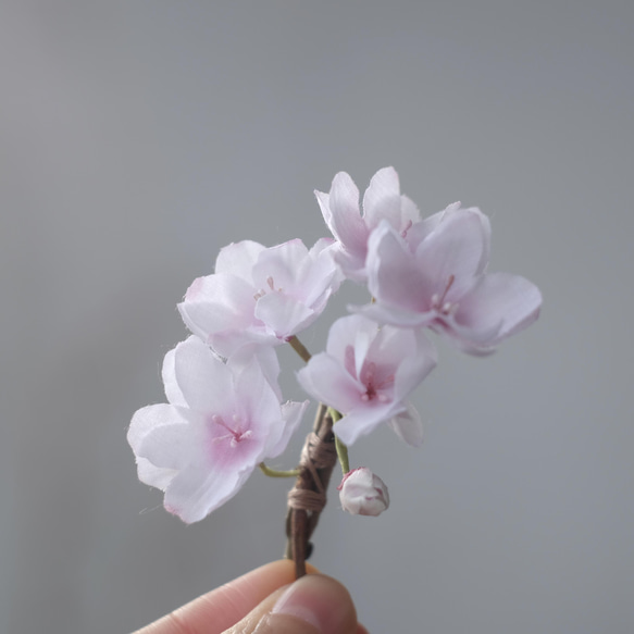 ひとえだ 桜 春 の 布花 ブローチ (入学式にも！) 6枚目の画像