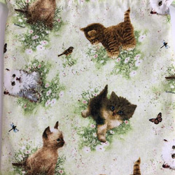 猫 インポート  デザイナーズ  巾着  28cm×23cm　仔猫 6枚目の画像