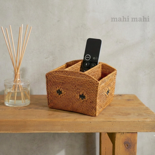 立てて収納☆リモコン類はいつもここに♪ リモコンケース ナチュラル