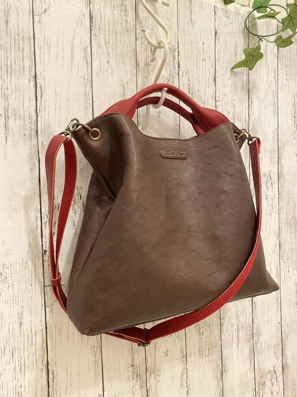 日本製 Zess fino 新作オール本革トートバッグ ショルダーバッグ 2WAY　チョコ×レッド 日本製 2WAY　チョコ×レッド WS1320120596(10205円)