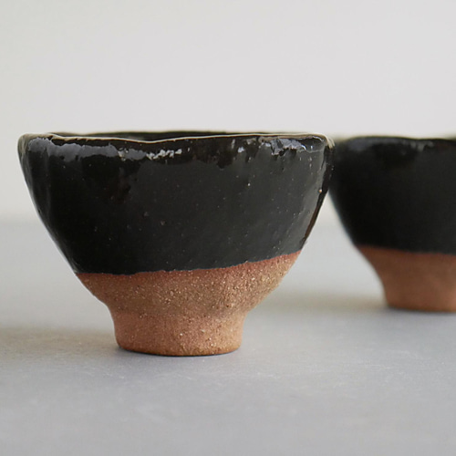 黒釉お猪口 1483BS おちょこ・ぐい呑み・徳利 陶芸作家 悦 -etsu