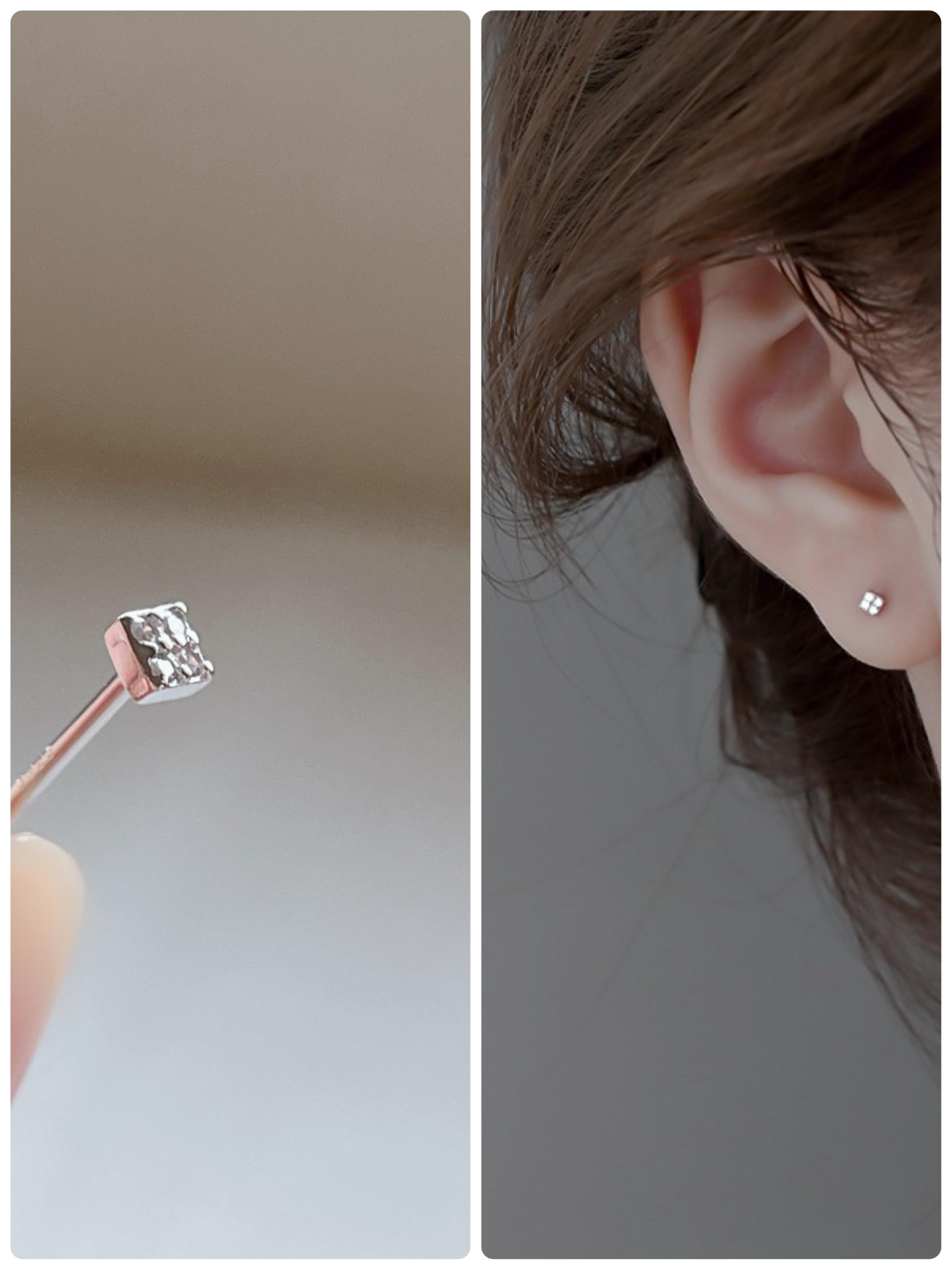 シンプル SOLD◆ハンドメイド 小ぶり アイスブルー ガラスピアス スクエア