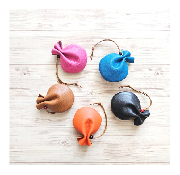 送料無料】ミニ ミニ コロン 巾着 ＊ お守り袋（本革使用） 巾着袋