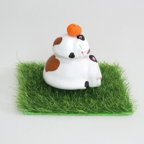 三毛猫豆鏡餅 鏡餅 Eishun えいしゅん 通販 13163297｜Creema(クリーマ)