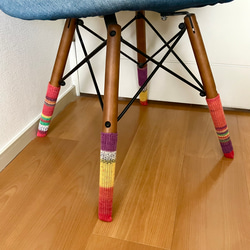椅子脚カバー＊待っている家 2枚目の画像