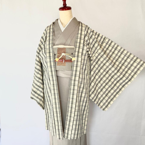 新品 チェック柄 着物“シンプル和モダン”正絹 仕付け糸付 お召 5585 楽天市場】チェック（柄格子・市松）（和服｜レディース