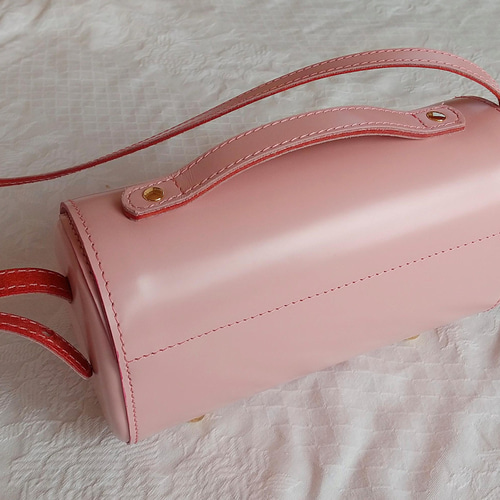 受注制作】ヌメ革の可愛いショルダーバッグ（パステルピンク