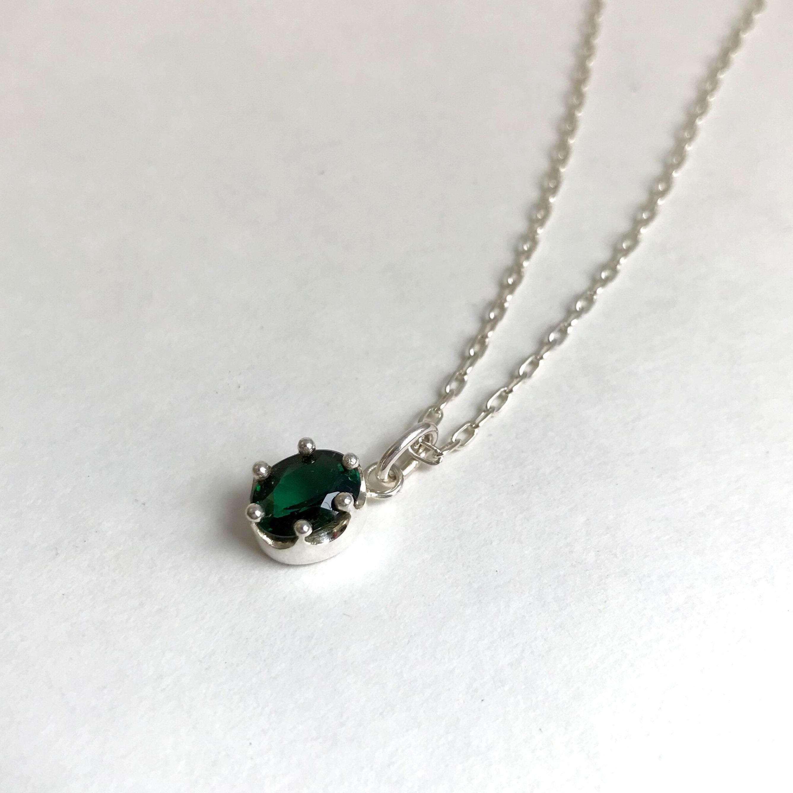 グリーントルマリン　ネックレス　アジャスター付き　シルバー925