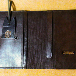 猫のデザイン　バッグ　財布等　レザークラフト BOOKカバー文庫用ビル猫 　焦茶catwalk oikawa 3枚目の画像