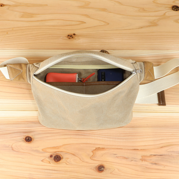 フェスバッグ　【全７色】 帆布 革 ボディバッグ 鞄 シンプル フェス お散歩 4枚目の画像