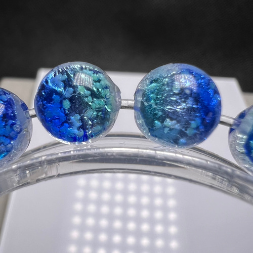 カビラブルー 8mm ブレスレット 蓄光 ホタルガラス 沖縄とんぼ