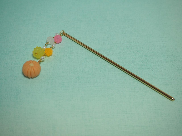 和菓子のかんざし（菊） 2枚目の画像