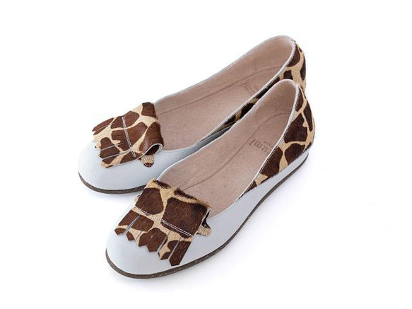 厚手TPUカットジョーゼットワイドプリーツミニスカパン[品番：ERMW0004221]｜moment+（モーメントプラス）のレディースファッション通販｜SHOPLIST（ショップリスト） tutumiハンモックパンプス『pleats』　ホワイト23.0cm