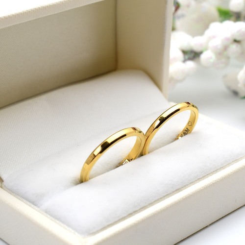 ☆幸せのペアリング ケース付き ☆ ステンレス シンプル 刻印