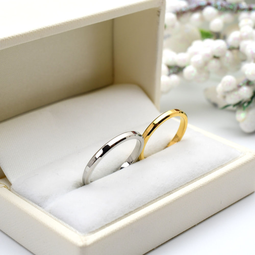 ☆幸せのペアリング ケース付き ☆ ステンレス シンプル 刻印