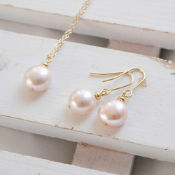 【新年福袋】優雅♪櫻桃色單顆粉色珍珠項鍊&amp;耳環/金色 第1張的照片