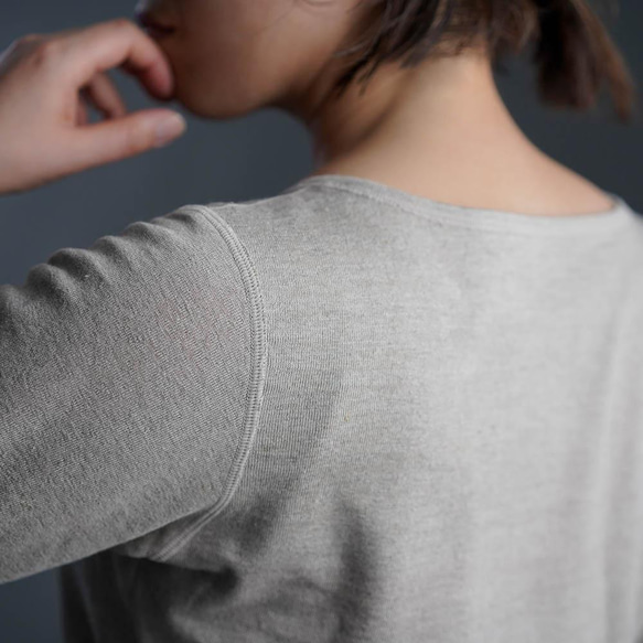 [wafu/L size] Linen Top Exquisite neck angle Tops / Flax Natural 第8張的照片