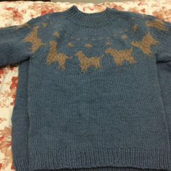 ゴールデンレトリバーのセーター　ペア可能帽子付　丸ヨーク手編み　1枚の値段 2枚目の画像