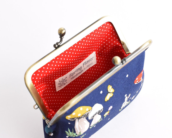 Frame purse(MS) ”Mushrooms and Rabbits" Navy [019] 第4張的照片