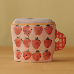 粉狀手煮粉紅色草莓花盒。 第1張的照片