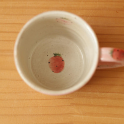 粉紅色草莓杯 第8張的照片