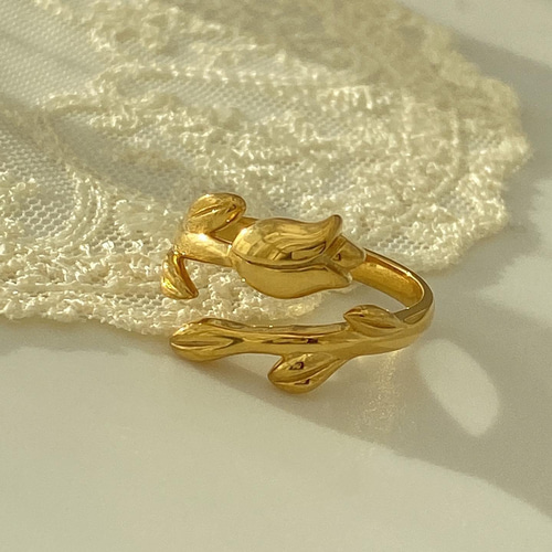 プライベートレーベル　18Kチューリップモチーフピンキーリング　3.5号　美品✨ プライベートレーベル 18Kチューリップモチーフピンキーリング