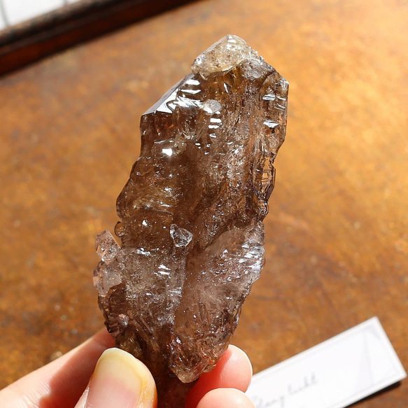 スモーキーエレスチャルクォーツ 高品質 希少 鉱物 天然石 水晶 黒 骸骨水晶 4枚目の画像