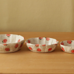 橢圓形碗磨碎的草莓（小）。 第5張的照片