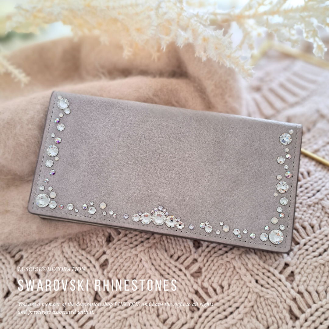 【特別価格】大粒スワロフスキー キラキラ  デコレーション スマホケース　大人っぽいライトグレー
