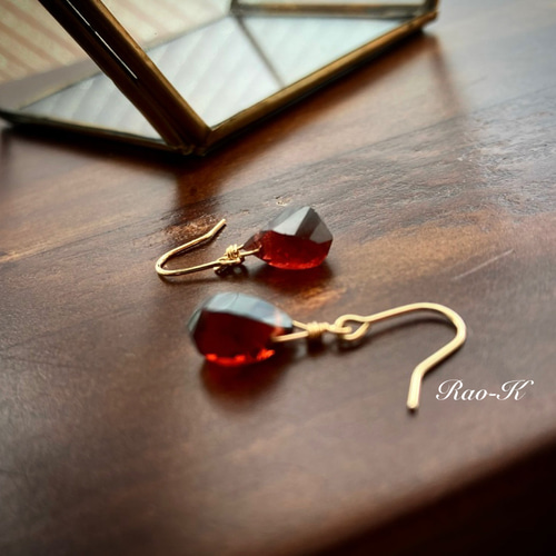 ✨選べる金具✨14kgfモザンビークガーネットのピアス/イヤリング