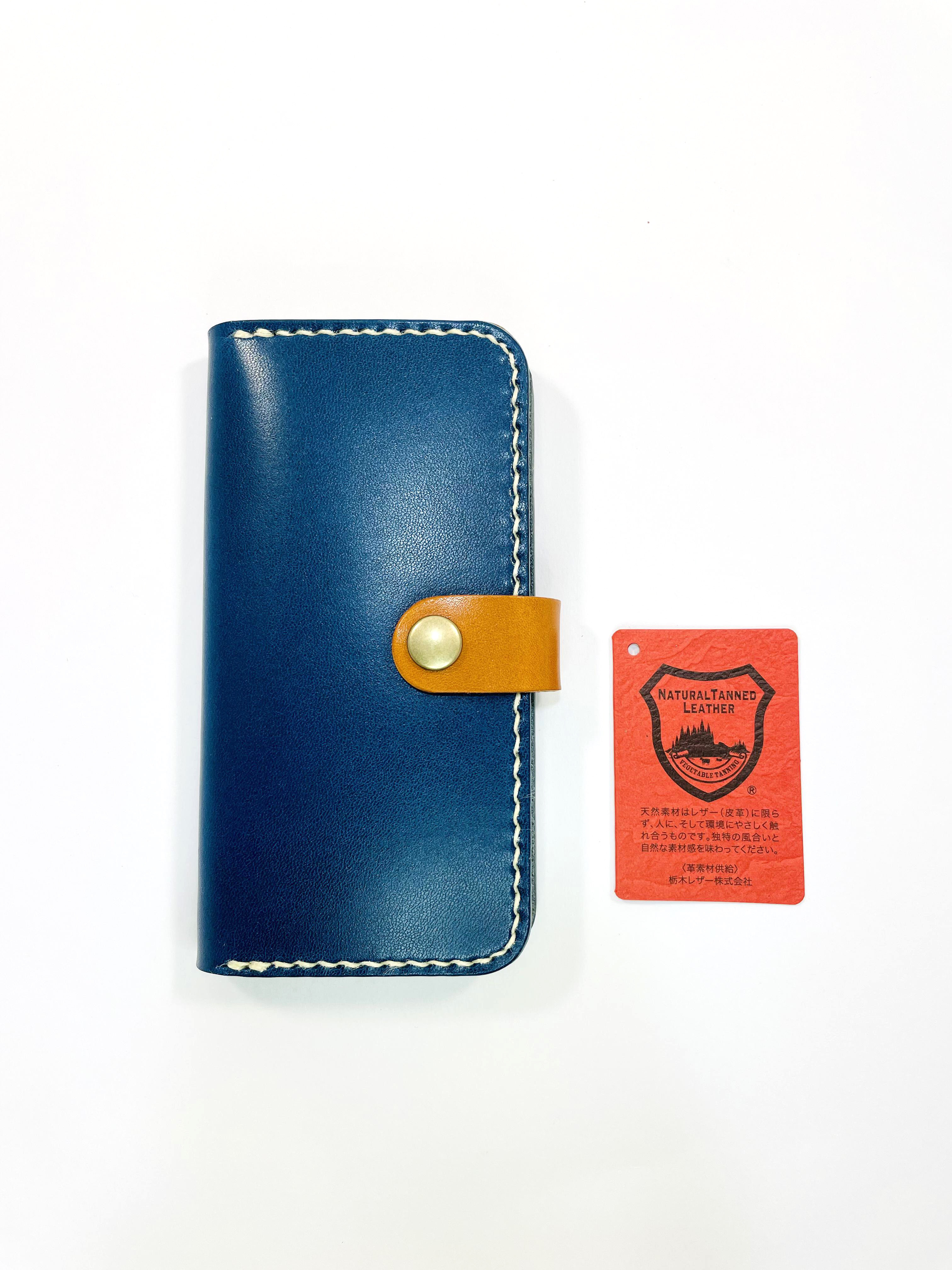 栃木レザースマートフォン各種ケース⑧ 紺 (刻印無料)
