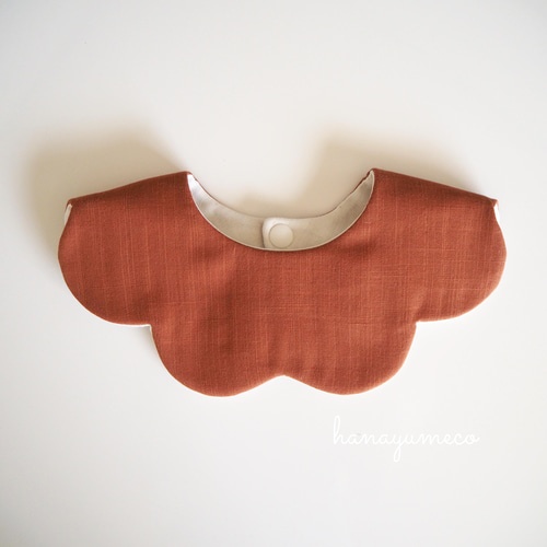 秋カラー❤︎人気❤︎》花びらスタイ テラコッタ スタイ・よだれかけ