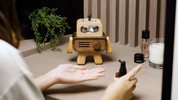 アロマディフューザー 「THE ROBOT」 木製 充電式コードレス アロマポット TOSMU 12枚目の画像