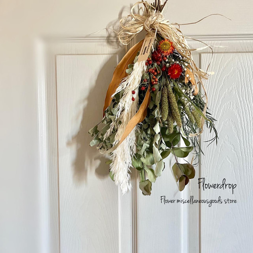 テレワークの癒しのインテリアに ドライフラワーのスワッグ ドライ  