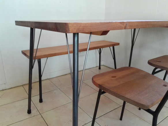 鉄脚テーブル 7０x８０x高さ７２ｃｍ　カフェ風 　無垢 　アイアンテーブル 鉄脚 無垢ダイニングテーブル　男前 6枚目の画像