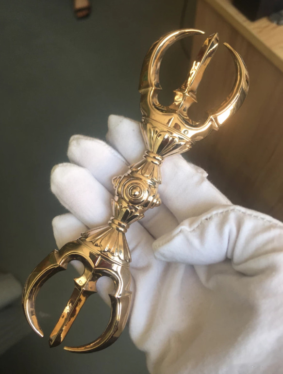 密教法具 空海大師飛行法器 金剛杵 三鈷杵 寺院用仏具 真鍮製 密教法具 空海大師飛行法器 金剛杵 三鈷杵 寺院用仏具 真鍮製