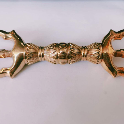 密教法具 真言宗金剛杵 三鈷杵 寺院用仏具 真鍮製 vajra 20cm