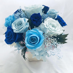 プリザーブドフラワー／星空に染まった青い薔薇の神秘と奇跡／ 陶器