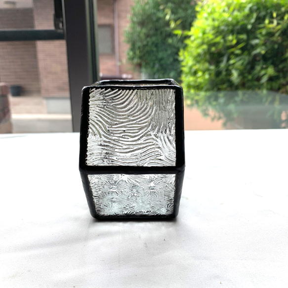 【ぶーやん様専用】六角形の花瓶　ステンドグラス 6枚目の画像