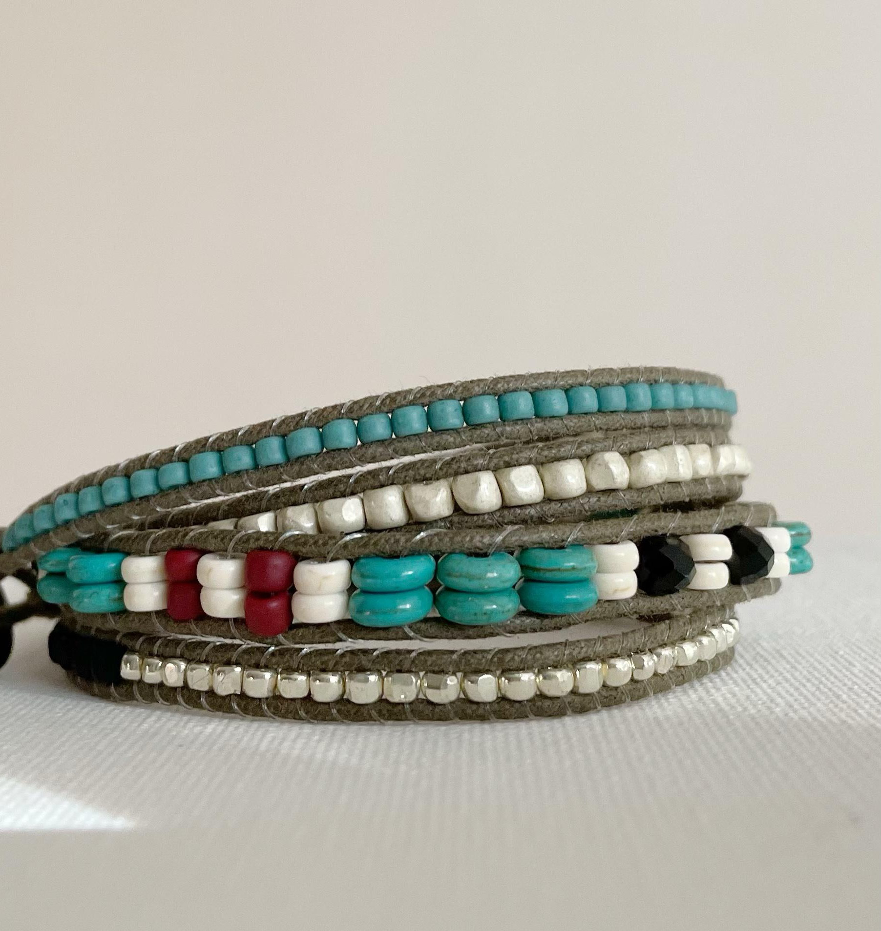 No.217_再販【ターコイズ】 ２段編み_4連ラップブレスレット