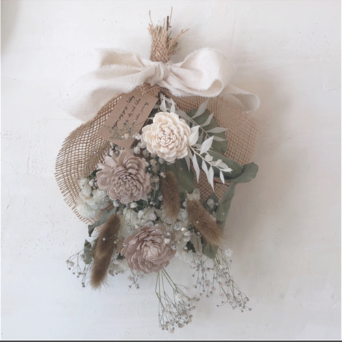 52 ドライフラワースワッグ ホワイトブラウン ユーカリ かすみ草  