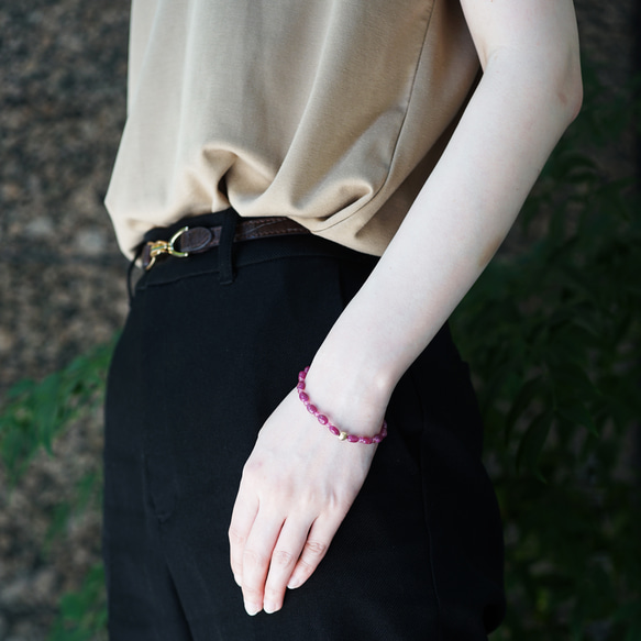 紅寶石手鍊 - 現代色彩 第6張的照片