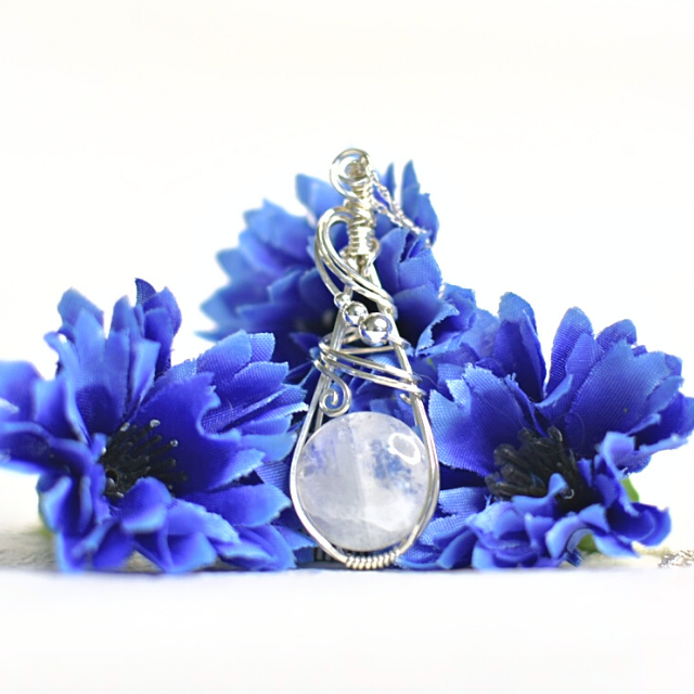 ムーンストーンストーンネックレス・シルバー925