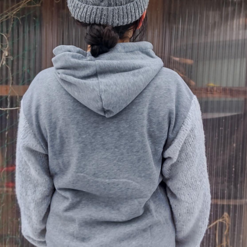 ARMYリメイクパーカー アラン模様の手編みスリーブ スウェット  