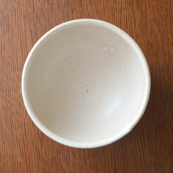 赤陶土と白マット釉の飯碗 ＊ ２ 8枚目の画像