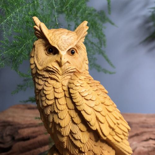 木の枝にとまるドルプリントフクロウ彫刻置物水転写手作り樹脂